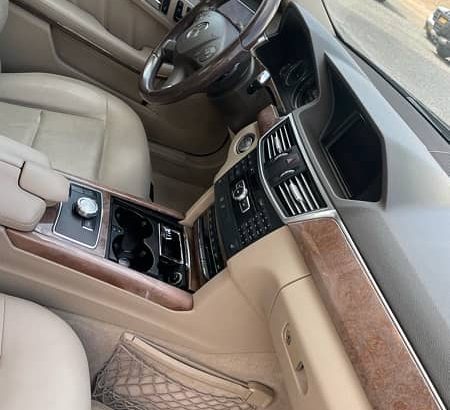 e350 in excellent condition inside out